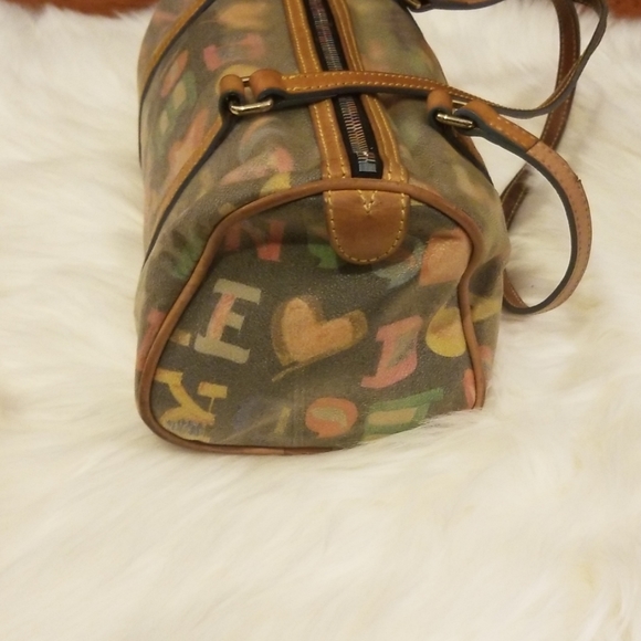 Dooney &Bourke Handbag - Picture 4 of 8